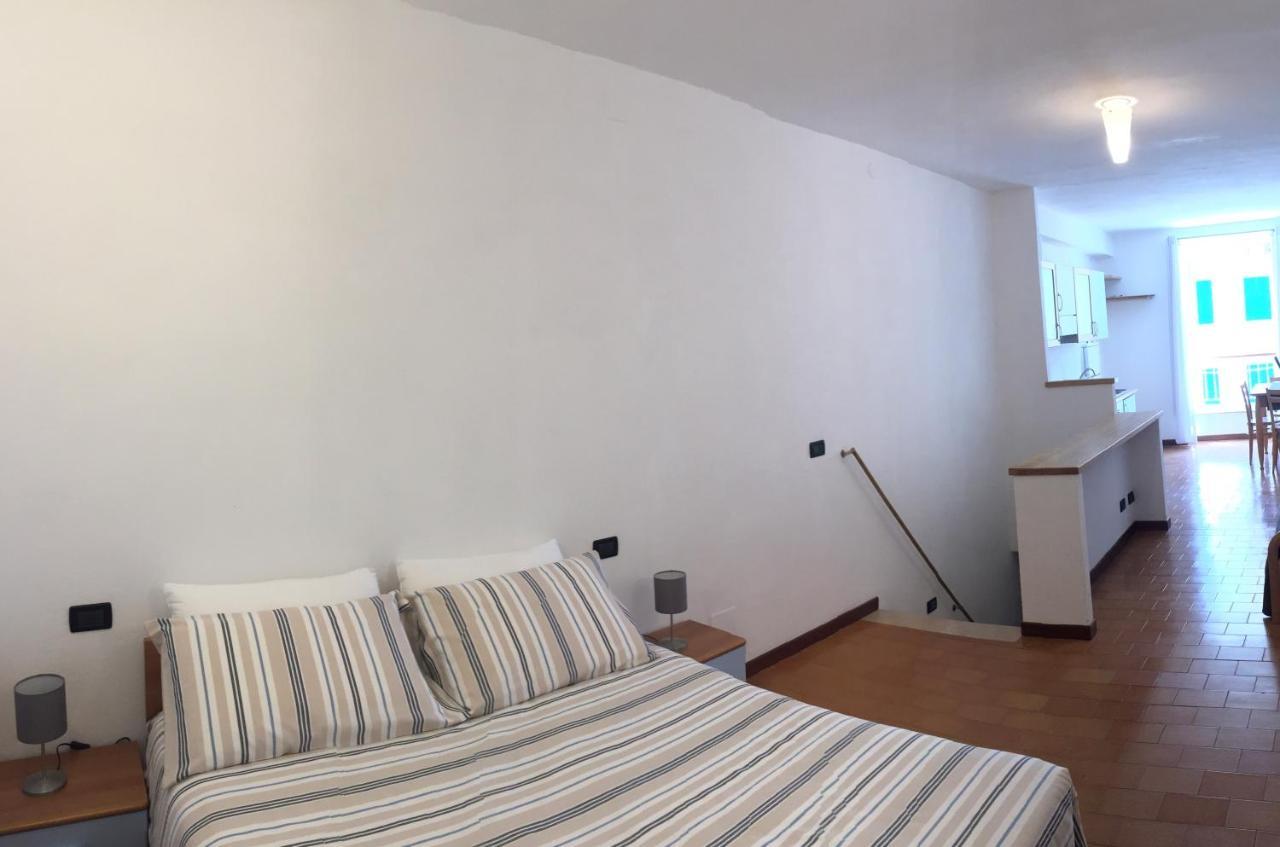 Sara Apartment, Comfort And Lateral Sea View 리오마기오레 외부 사진